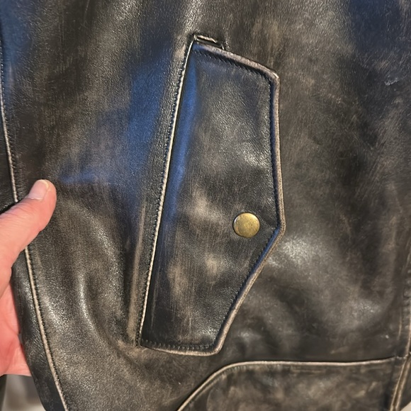 GAP Brand VINTAGE. Mens Size 2XX Genuine Leather Bomber Jacket Like New! - Picture 4 of 16